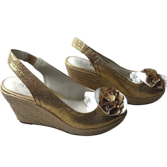 Report Gold Slingback Wedge Sandals With Floral Accents & Glitter Finish Size 8 - Picture 2 of 9